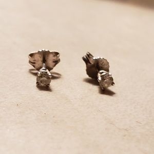 14k white gold diamond earrings